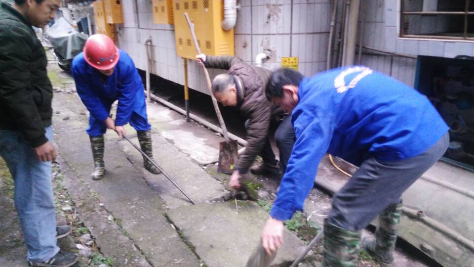 四子王清掏化粪池、管道疏通一站式服务<高效><技术><可靠>